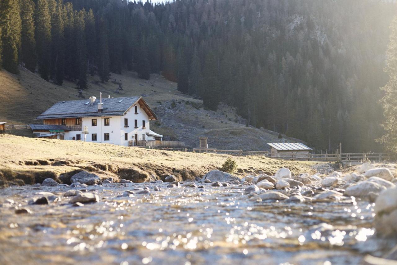 Rifugio Malga Ra Stua Villa Cortina dʼAmpezzo Eksteriør billede
