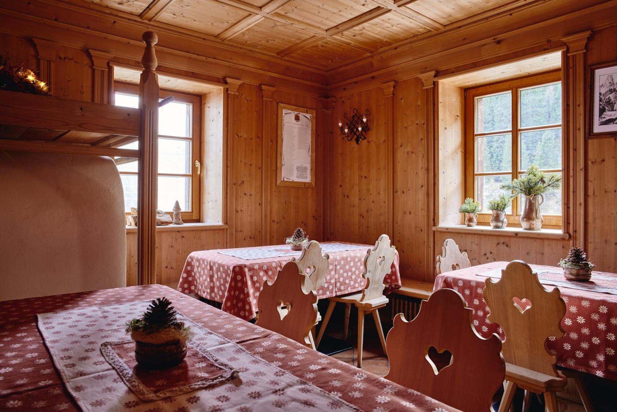 Rifugio Malga Ra Stua Villa Cortina dʼAmpezzo Eksteriør billede